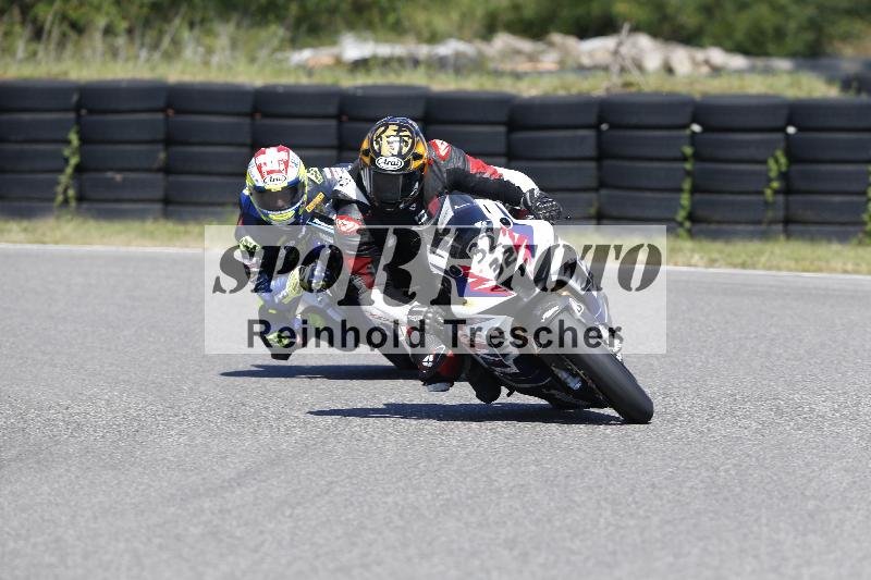 Archiv-2025/48 25.08.2025 Cornu Master School ADR/rot-rouge/32